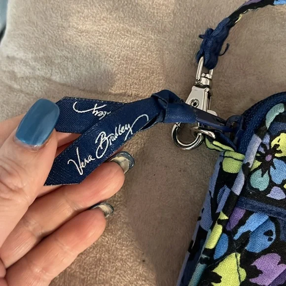 Vera Bradley Indigo Pop Expandable Wristlet Wallet, Navy/Floral, Retired - Picture 3 of 9